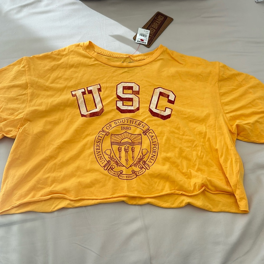 Cropped USC Tee